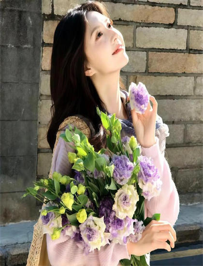 我的囧老师是奥特曼_女人祼体